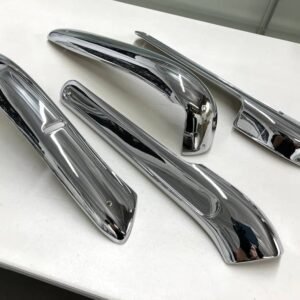 triple chrome front end diecast set. Hoodbar 2 parking lights and alln4
