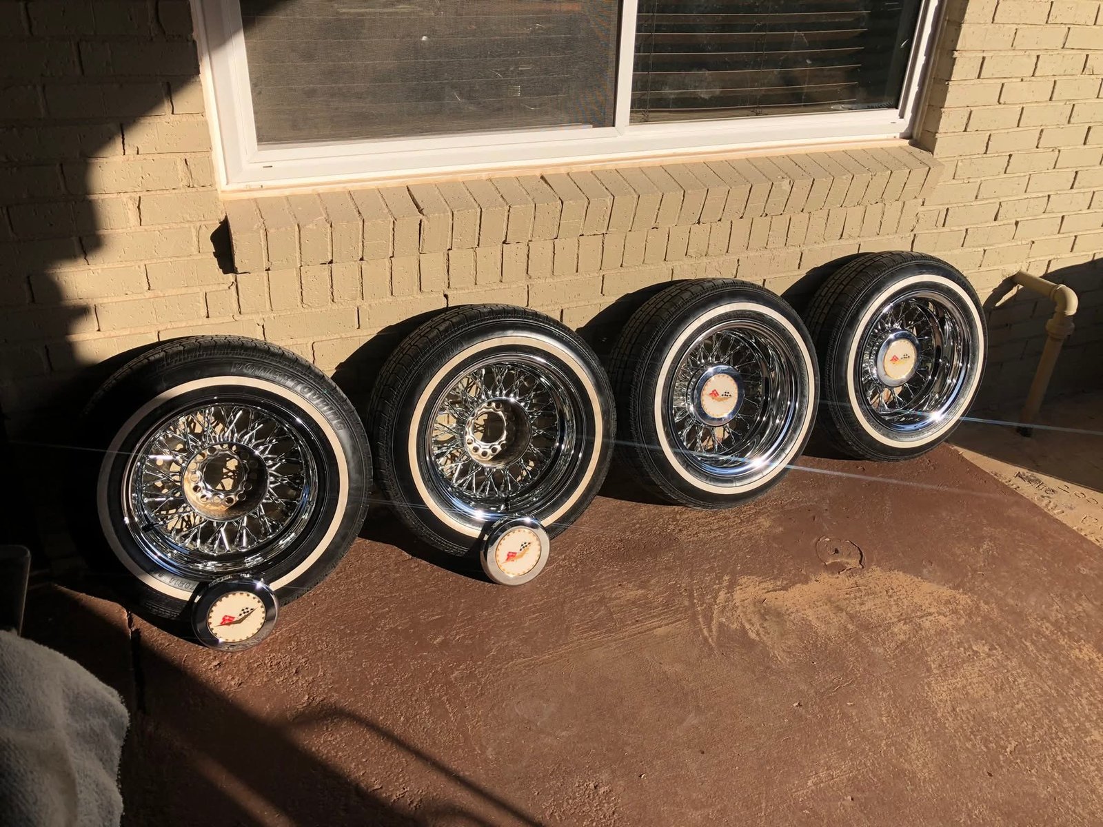 Set of wheels universal 14&7 front and 14&6 rear
