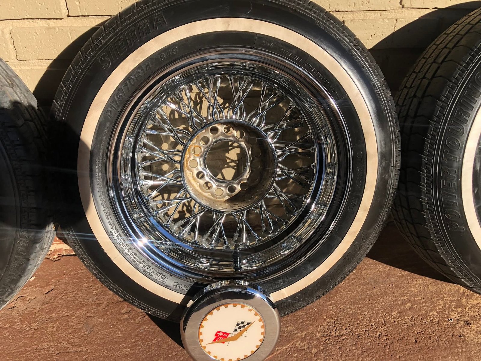 Set of wheels universal 14&7 front and 14&6 rear - Image 4